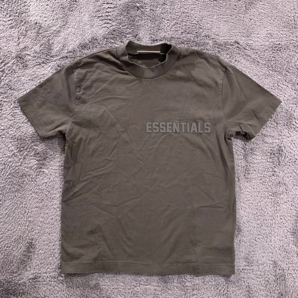 Fear of God Essentials Mens 3D Logo T-Shirt Dark Earth Brown Size S